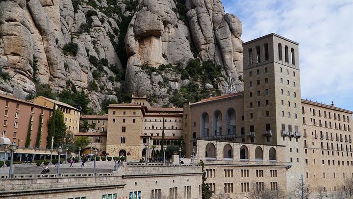 Private Montserrat Day Trip: Rosary Walk, Country Lunch and Penedes Boutique Winery (3/5)