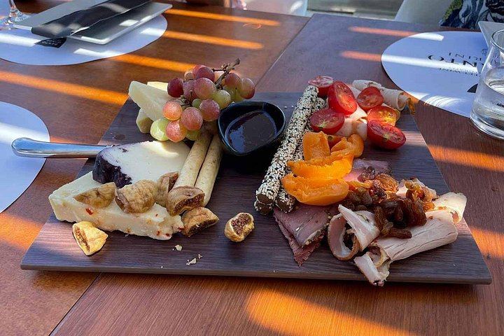 Private Santorini Wine Tour: Argyros, Gaia and Santo Wines, 4 Hours (10/12)