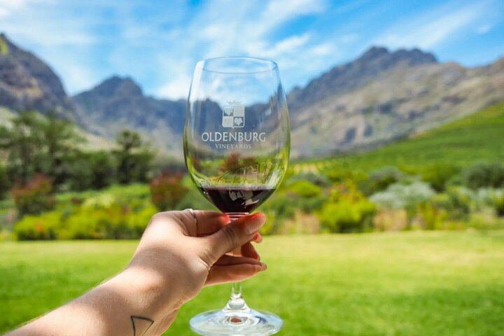 Private Cape Winelands Day: Paarl, Franschhoek and Stellenbosch with a Lunch Stop (8/12)