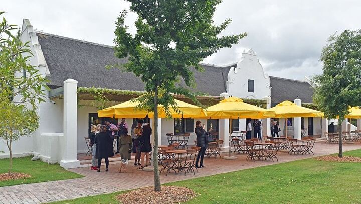 Private Cape Winelands Day: Paarl, Franschhoek and Stellenbosch with a Lunch Stop (1/12)