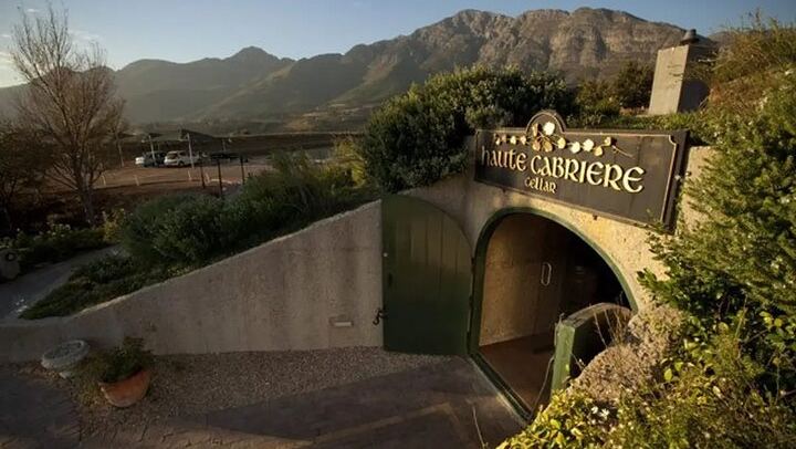 Private Cape Winelands Day: Paarl, Franschhoek and Stellenbosch with a Lunch Stop (3/12)