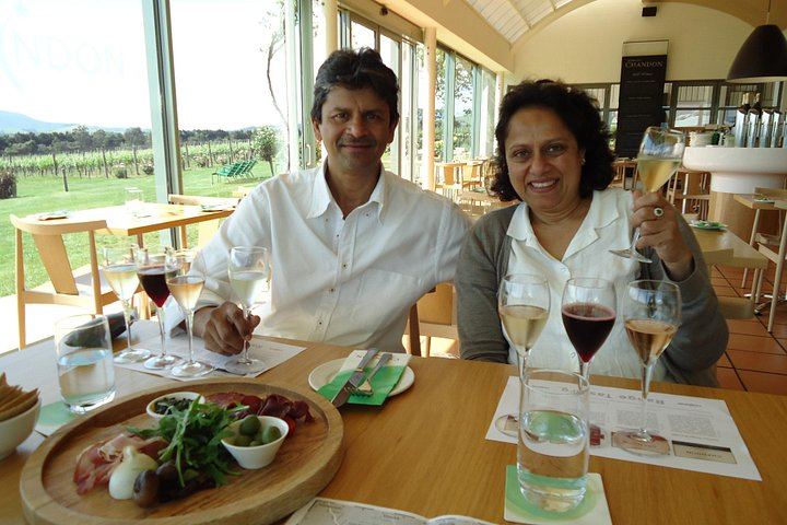 Private Full-Day Yarra Valley Wine Tour with Four Premium Winery Tastings and Lunch (4/7)