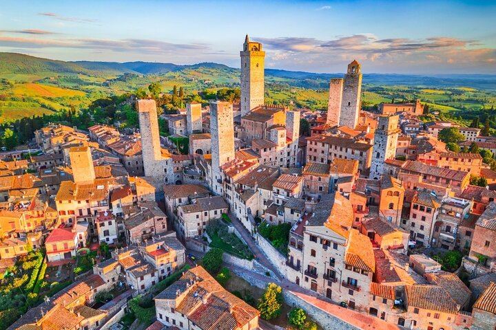 Private Tuscany Day Tour from Florence by Mercedes: Siena, San Gimignano, Chianti Hills (1/12)
