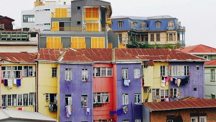 Private Valparaiso and Viña del Mar Day Trip with Boutique Winery Tasting at Bodega RE (3/12)