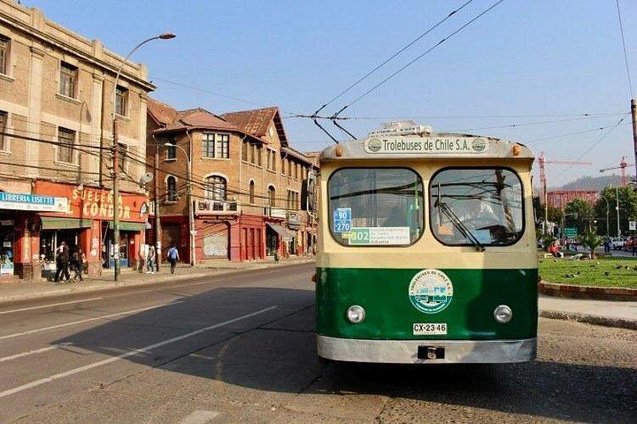 Private Valparaiso and Viña del Mar Day Trip with Boutique Winery Tasting at Bodega RE (1/12)