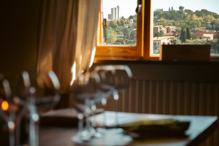 Podere La Marronaia Private Biodynamic Tasting with Lunch, Olive Oil and Balsamic (8/8)