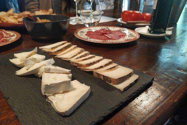 Half-Day Private Pla de Bages Wine and Olive Oil Tasting from Barcelona, Montserrat Views (3/12)