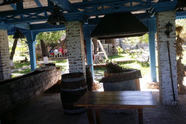 Private Wine Day from Tbilisi: Tsinandali Estate, Shumi Winery and Shuamta (4/12)