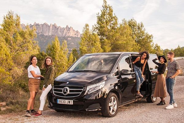 Private Priorat Wine Expedition from Barcelona into Spain's Top-Ranked DOQ Appellation