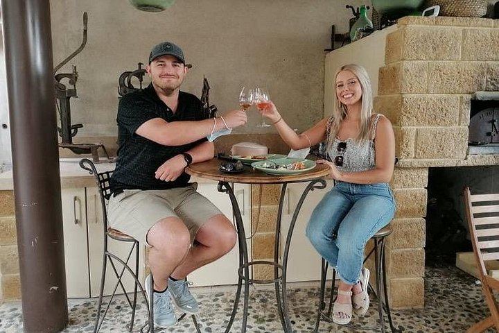Bellet Hill Organic Wine Half Day from Nice: Two Vineyards and Provence Bites (4/11)