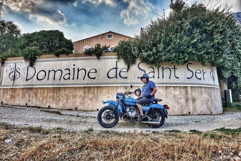 Private Sidecar Tour from Aix: Lavender Fields, Wine Tasting and Calissons, 2 or 4 Hours (1/8)