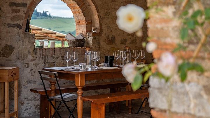 Private Small-Group Bike Tour from Florence: Chianti Hilltop Towns and Tastings (1/8)