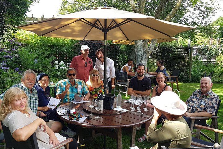 Afternoon Marlborough Wine Tour: Small Group of 11, Four Wineries, Hotel Pickup (4/7)