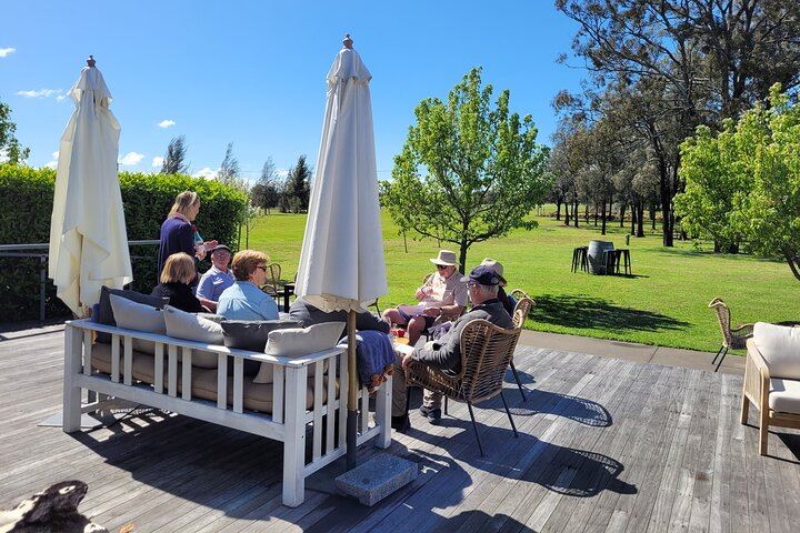 Hunter Gleann Indulgence Private Chauffeured Wine Tour, Full Day, Boutique Wineries (1/12)