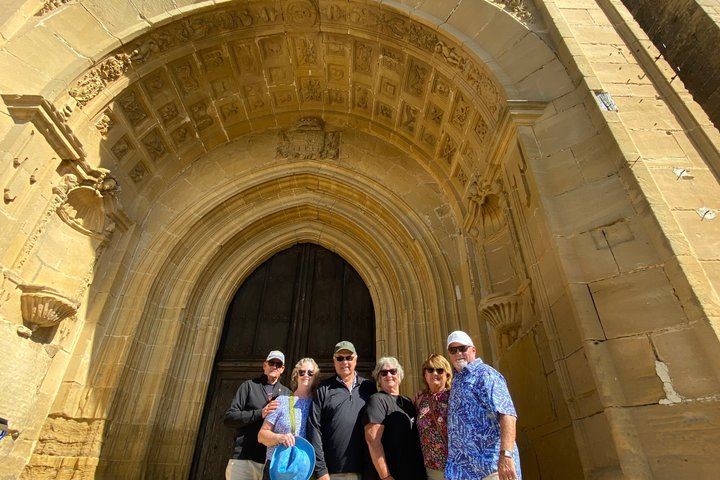 Rioja Alavesa Day Trip: Four Winery Tastings and Medieval Villages (9/12)