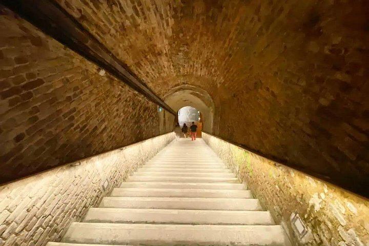 Private Half Day from Paris to Ruinart, the Oldest Champagne House, with Reims Cathedral (4/8)