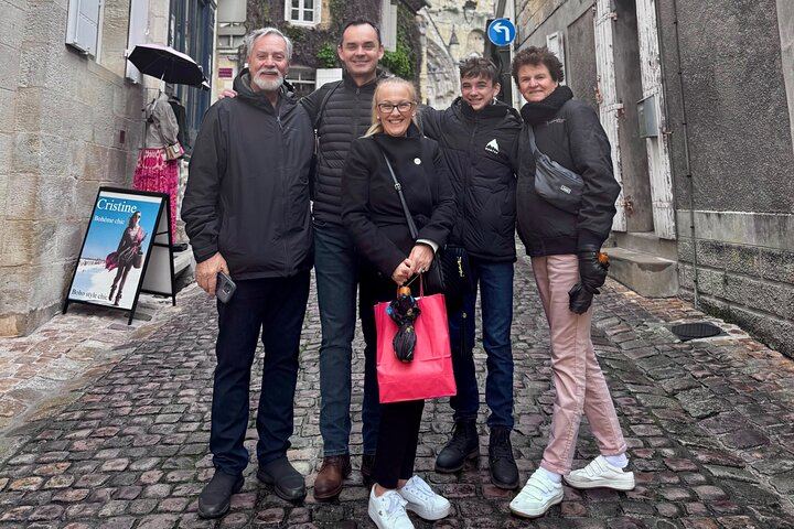 WSET-Led Small-Group Day in Saint-Émilion and Pomerol: Grand Cru Classé Cellars, Lunch (9/12)
