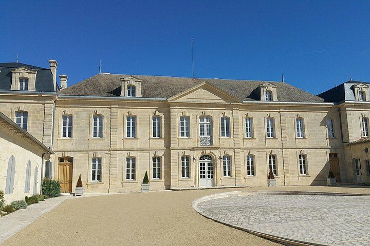 Private Bordeaux Wine Day Trip from San Sebastian: Saint-Émilion, Masterclass and Lunch (11/12)