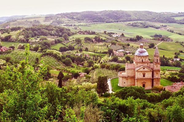 Brunello and Vino Nobile Tour: Montalcino, Montepulciano and Pienza Pecorino