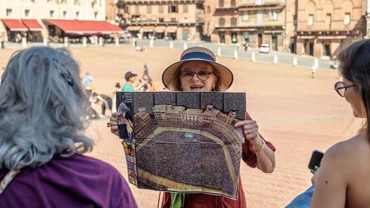Gray Line Florence Tuscany Day Tour: San Gimignano, Monteriggioni, Chianti Lunch, Siena (3/12)