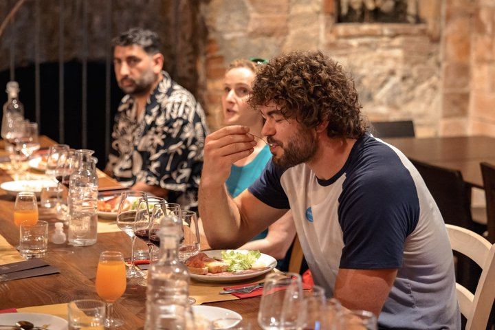 Gray Line Florence Tuscany Day Tour: San Gimignano, Monteriggioni, Chianti Lunch, Siena (2/12)