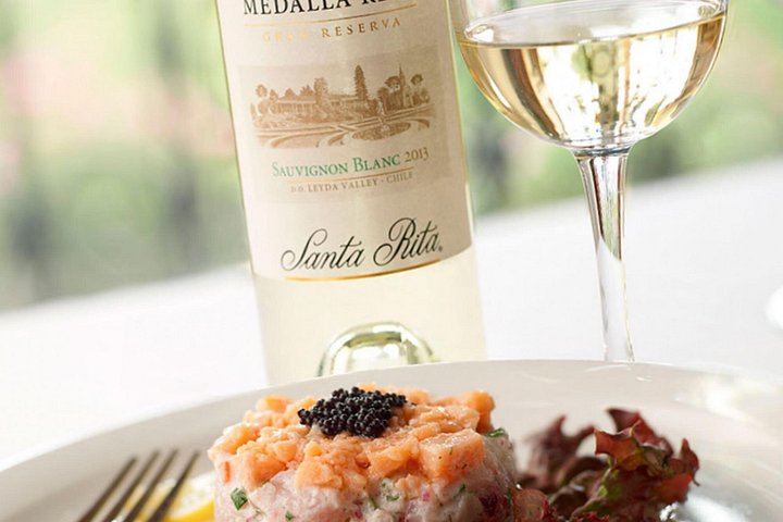 Santa Rita Vineyard Tour from Santiago with Wine Tasting and Three-Course Lunch (9/11)