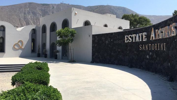 Santorini Three-Winery Tour by Mercedes Van with 12 Tastings, Megalochori and Oia Sunset (1/12)