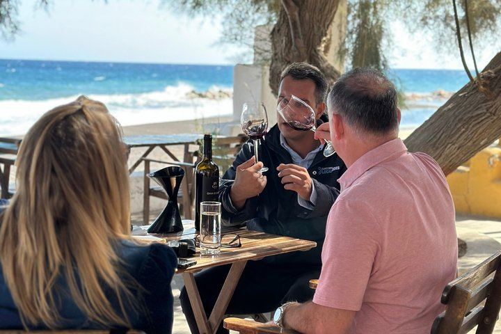 Private Santorini Sunset Wine Tour: 4 Wineries, Sommelier, Full Bottle at Santo Wines (1/12)