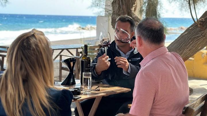 Private Santorini Sunset Wine Tour: 4 Wineries, Sommelier, Full Bottle at Santo Wines (1/12)