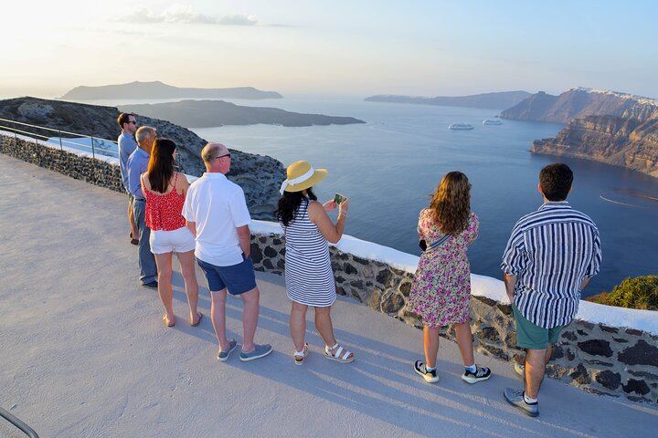 Santorini Daytime Wine Tour for Up to 8: Sommelier, Two Wineries, Eight Wines, Lunch (8/11)