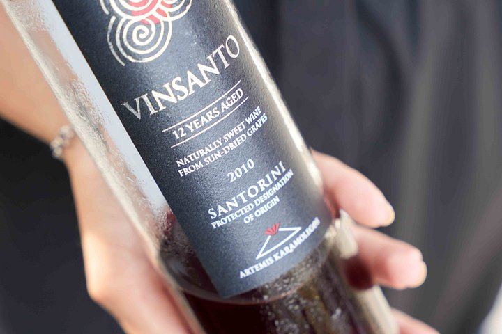 Santorini Seated Lunch: 6 Volcanic Wines, 6 Paired Dishes, Artemis Karamolegos (5/12)