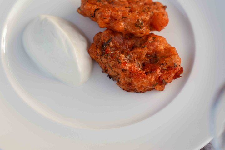 Santorini Seated Lunch: 6 Volcanic Wines, 6 Paired Dishes, Artemis Karamolegos (11/12)