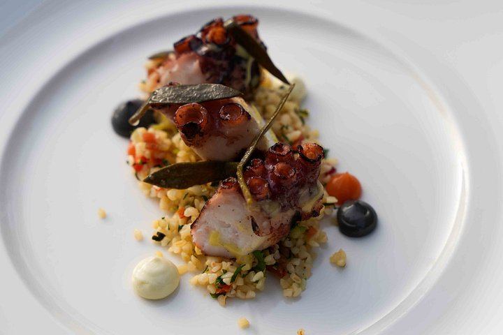 Santorini Seated Lunch: 6 Volcanic Wines, 6 Paired Dishes, Artemis Karamolegos (10/12)