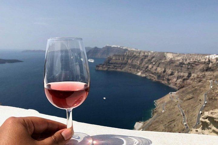 Shared Santorini Wine Tour: Art Space, Estate Argyros and Venetsanos, 12 Wines (5/12)