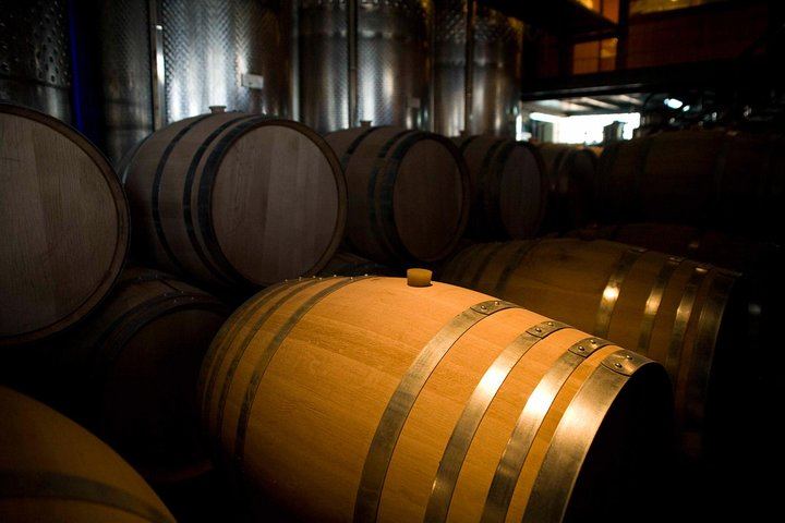 Santorini Brewery and Wine Tour: Wines, Beers, Art Space and Argyros Estate (5/7)