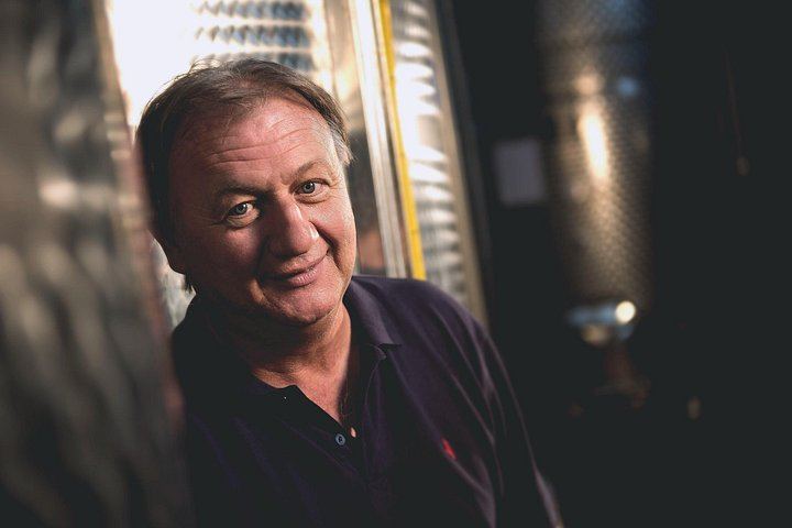 Ca'Neuva Family Farm Winery in Dogliani: Seven-Wine Tasting and Cellar Visit (9/12)