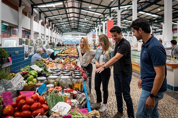 Setúbal Day Trip from Lisbon: Bacalhôa Winery, Livramento Market and São Filipe Castle (3/12)