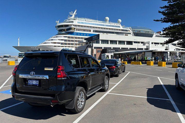 Barossa Valley Private Full-Day Tour for up to 4 in a Land Cruiser Prado (10/12)