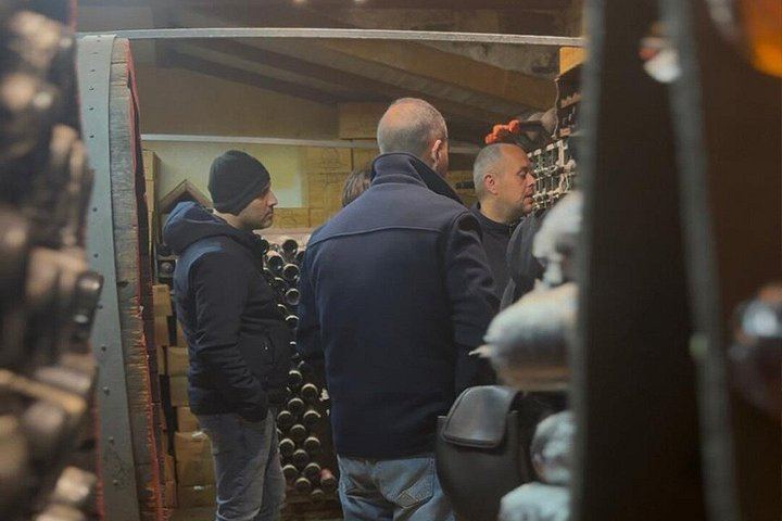 San Giorgio a Lapi Morning Winery Visit near Siena: Four Wines and a Tuscan Lunch (10/12)