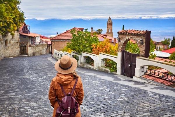 Kakheti Wine Day Tour from Tbilisi: 10 Tastings, Bodbe, Sighnaghi and Sunset Stop