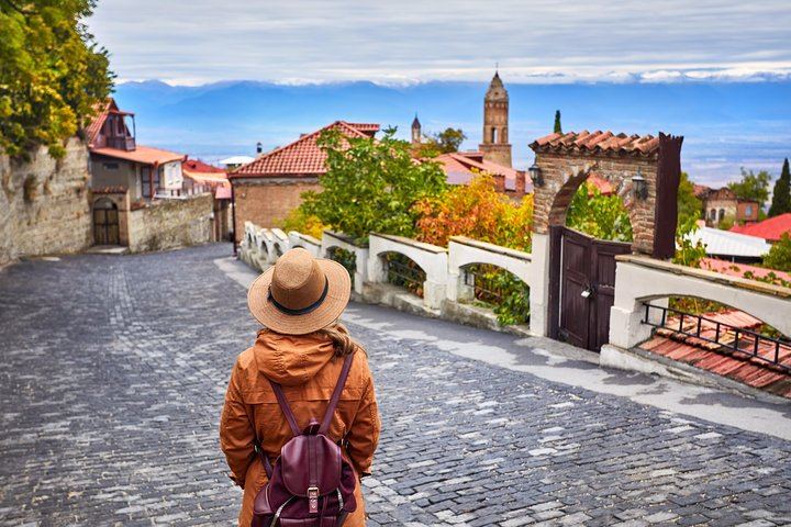 Private Kakheti Day Trip from Tbilisi: KTW Tasting, Bodbe and Free Time in Sighnaghi (2/12)