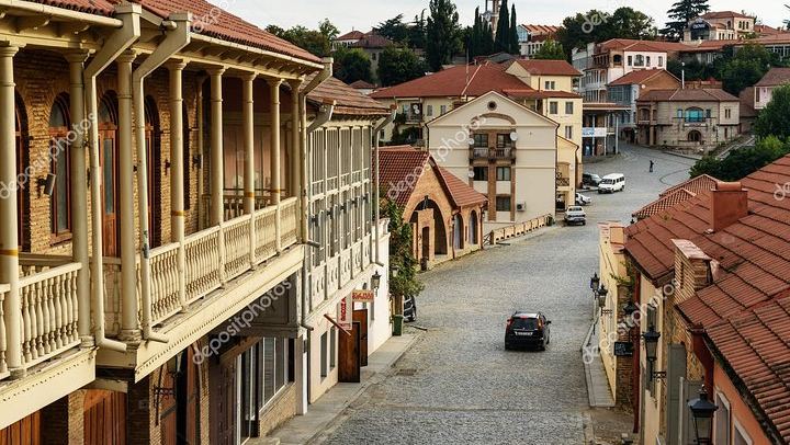 Private Kakheti Tour: Khinkali Lunch, Telavi Qvevri Tasting and Gombori Pass (1/10)