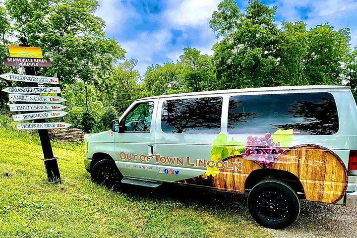 Niagara-on-the-Lake Full-Day Wine Tour with Cheese and Charcuterie Pairings (5/11)