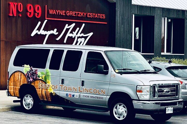 Private Niagara-on-the-Lake Wine Tour: 4 Wineries, Ice Lounge and Cheese Board (4/8)