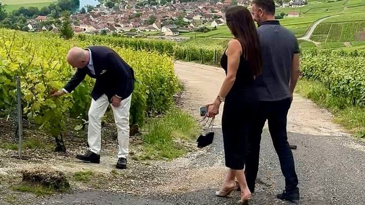 Small Group Champagne Day Trip from Paris, Max 8 Guests, Family Producer, Sabrage (2/8)