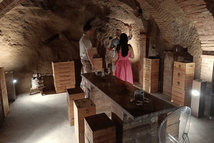 Semi-Private Chianti Classico and Montalcino Day from Siena, Max 6 Guests, Licensed Guide (5/12)