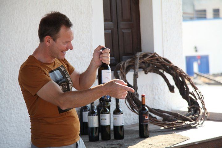 Small-Group Santorini Tour: Two Wineries and a Greek Meze Dinner, 5 Hours (3/10)