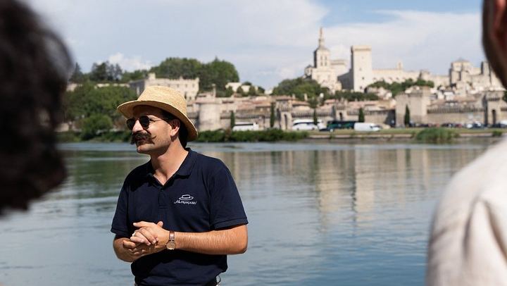 Small-Group Marseille Cruise Shore Excursion: Avignon and Châteauneuf-du-Pape Wine (2/8)