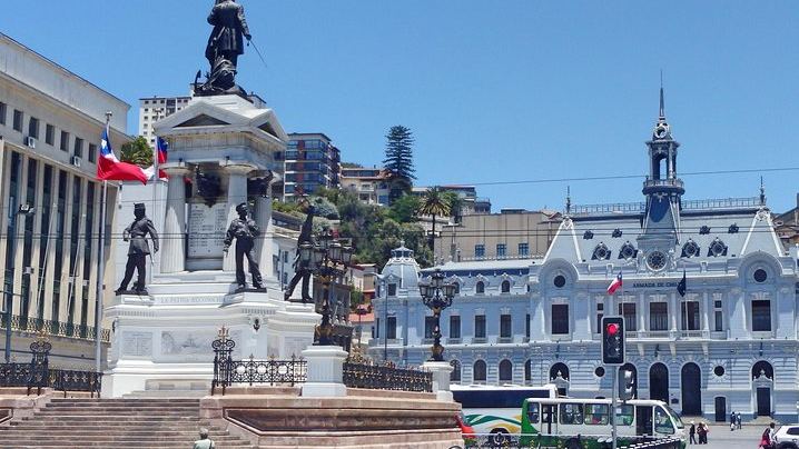 Small-Group Cruise Day Trip: Valparaiso, Viña del Mar and Casablanca Winery Tasting (1/12)
