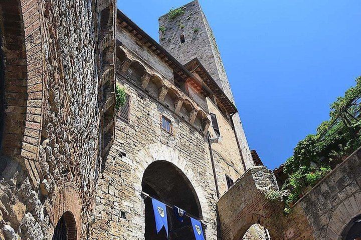 Small-Group Tour: Chianti Winery, San Gimignano and Vernaccia Lunch Tasting (2/7)